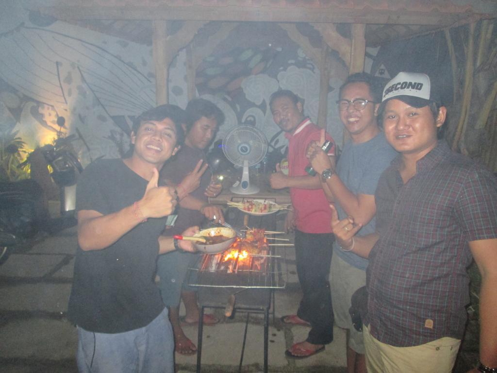 Ayu Guest House 2 Canggu Exterior foto
